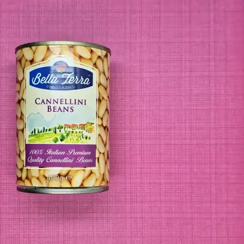 Bella Terra Cannellini Beans, 100% Italian premium quality. Packed in Italy.