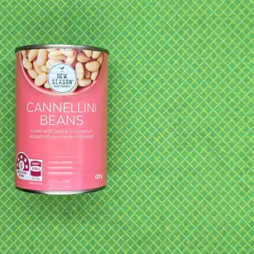 New Season Cannellini Beans. 5 Health Star Rating. Packed in Italy from imported and Italian ingredients. Available from Aldi. 60% cannellini beans. Protein 6.5g per 100g. Sodium 84mg per 100g.